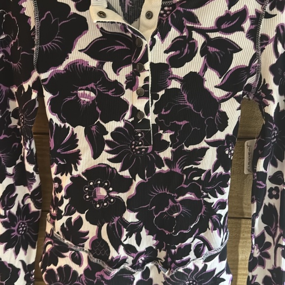 NWT Free People Henley Size Medium - Picture 3 of 7